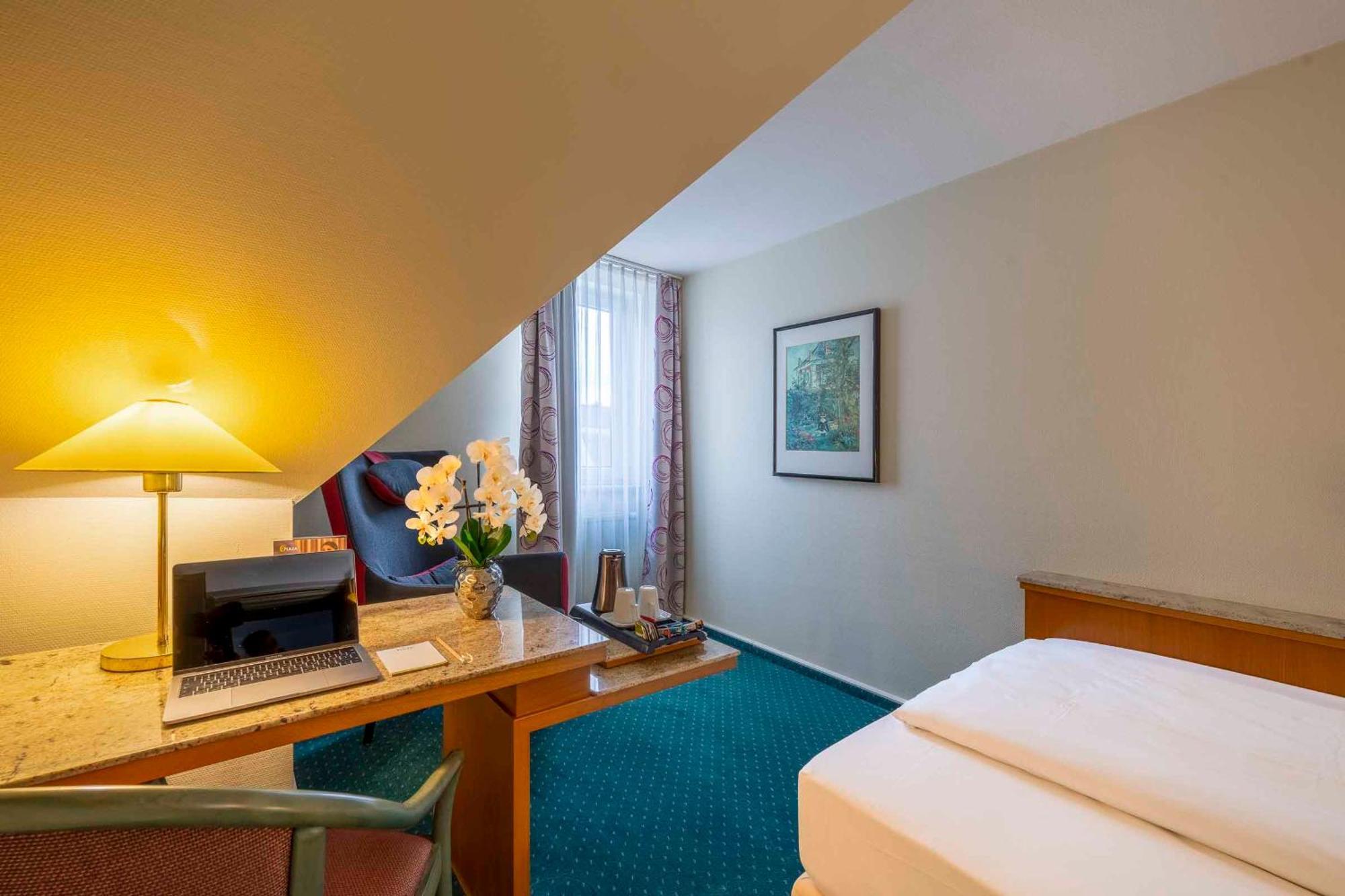 Plaza Inn Blankenburg Ditzingen, Sure Hotel Collection ภายนอก รูปภาพ