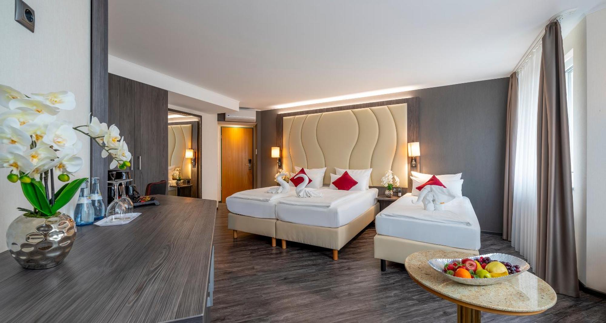 Plaza Inn Blankenburg Ditzingen, Sure Hotel Collection ภายนอก รูปภาพ
