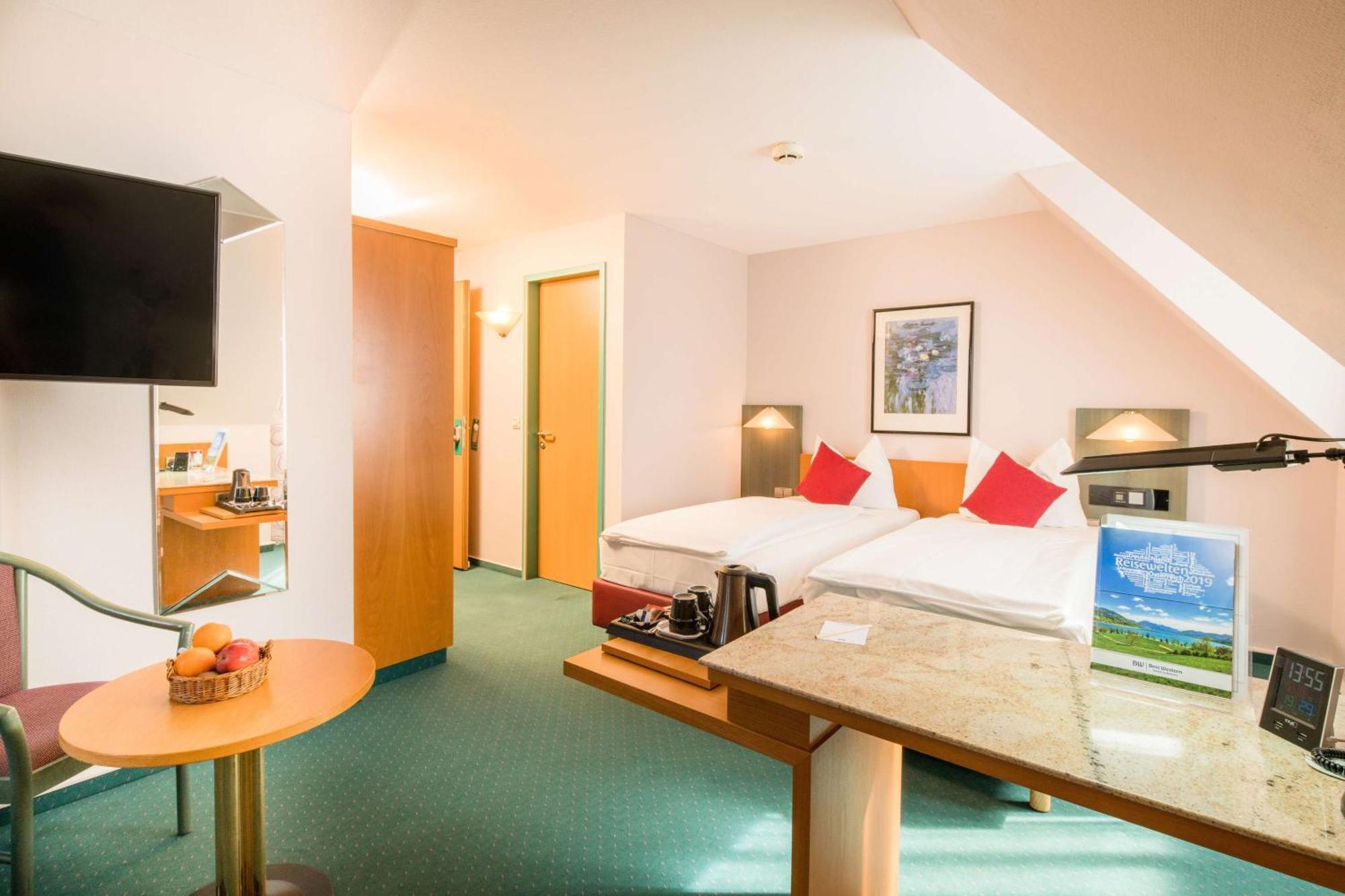 Plaza Inn Blankenburg Ditzingen, Sure Hotel Collection ภายนอก รูปภาพ