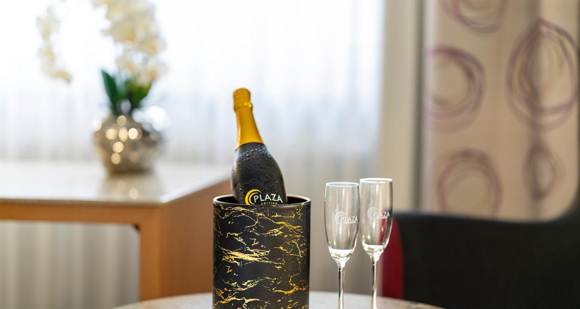 Plaza Inn Blankenburg Ditzingen, Sure Hotel Collection ภายนอก รูปภาพ